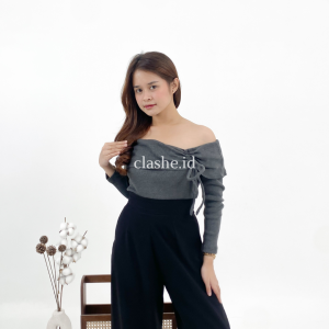 Tavia Sabrina Top Serut Lengan Panjang OOTD by Clashe