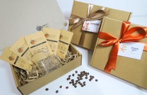 Gift Set Box Coffee Drip with Mug Giveaway Classic & Flavored Coffee Free Dedication Card Cheapest