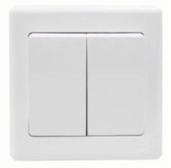 MK by Honeywell Slimline Plus Wide Rocker 1/2 Gang 1/2 Way 10A/20A Switch (White)
