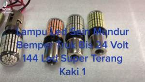 Lampu LED Sein Mundur Bemper Truk Bis 24 Volt 144 LED Super Terang Kaki 1