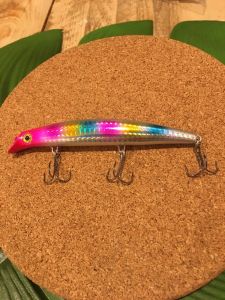 เหยื่อปลั๊กทรงเทพ12เซนดำตื้น