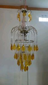 LAMPU HIAS GANTUNG WARNA