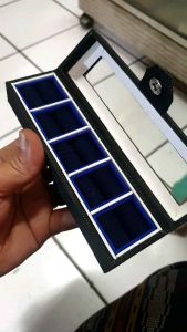 kotak perhiasan batu akik batu permata batu mulia isi 10 simpanan