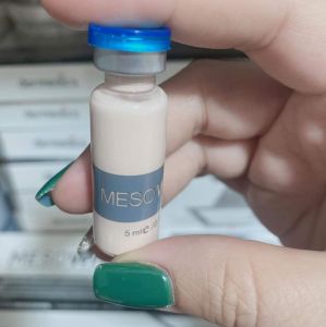 Cấy phấn mesowhit phục hồi da se khít chân lông tách lẻ 1 lọ