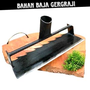 Cangkul Pembersih Pemotong Gulma Rumput Liar Cangkul Kebun Sawit Asli