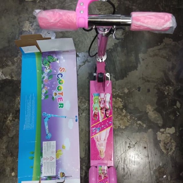 SCOOTER OTOPET ANAK ANAK KARAKTER BONUS BELL MURAH MERIAH Lazada