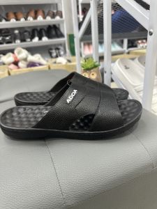 H รองเท้าแตะ ADDA รองเท้าผู้ชาย รองเท้าพื้นหนา สี สีดำ Size 7-9 รุ่น 13XOO