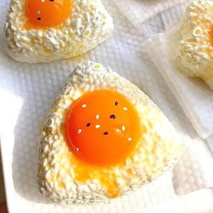 Sticky Cute Cat Cheese Bread Pinch Toy Pressure Relief Soft Fingertip Toy Relieving Squeeze Decompression Slow Rebound Toy