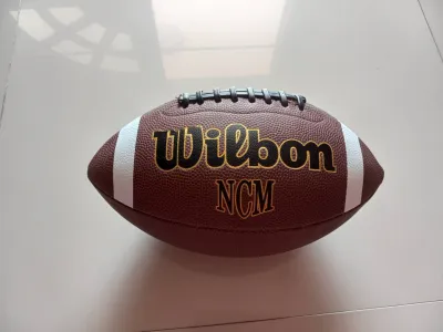 อเมริกันฟุตบอล american football หนังเทียม ขนาดมาตรฐาน เบอร์ 9