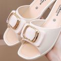 Elegant versitile fashion outdoor womenswear sandals 8886#. 