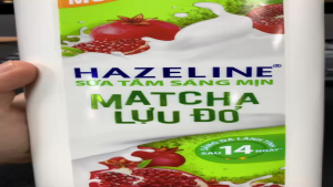 Sữa tắm Hazeline Matcha - lựu đỏ chai 1kg