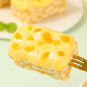 【Huadong Store】榴莲芒果奶盖沙琪玛 网红榴芒牛乳早餐 老式糕点爆款整箱零食 Durian Mango Milk Cover Shaqima   Cookies