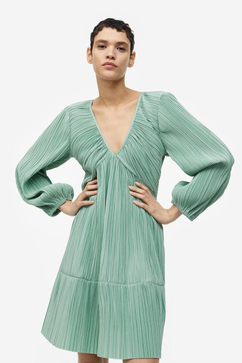 h&m pleated jersey dress Women's Burgundy Pleated maxi dress