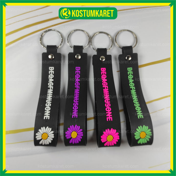 Gantungan Kunci Tali Karet Lucu Motif Bunga Daisy BEQAGFMINUSONE | Rubber keychain | Gantungan aksesoris Tas | Gantungan Kunci Motor Lucu | Gantungan Kunci Mobil Lucu