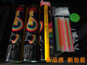 [Nhập RS0822 giảm 30k cho đơn 99k]Hộp 100 que phát sáng dạ quang kèm phụ kiện phát sáng lightstick glow