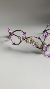 มงกุฎนางฟ้าสีม่วงทำมือ มงกุฎเอลฟ์ป่า เครื่องประดับศีรษะเอลฟ์ประดับเพชรสำหรับคอสเพลย์เจ้าหญิงเรเนซองส์