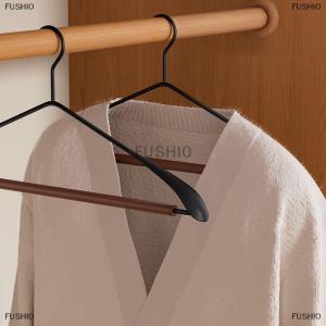 [COD] FUSHI0 Dày rộng vai sồi sắt phù hợp với móc áo liền mạch chống trượt sơn kim loại móc áo nhà khách sạn khô và ướt dual-sử dụng hange