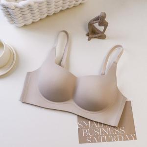 COCOAFashion Womens Bra Without Underwire Wmbra Bralette Bustier with Padding Bralette Comfort Soft Seamless Wireless Underwired Bra Deep V Bra Without Underwire