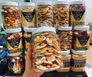 (Hộp 400G) Bánh Đồng Tiền Mix Hạt Giàu Dinh Dưỡng: Hạt Điều Hạnh Nhân Nho khô mè