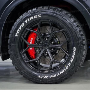 (มี 22 สี) 450ml สีสเปรย์พ่นเครื่องยนต์ สีสเปรย์พ่นปั๊มเบรค สีสเปรย์พ่นสีกันสนิมท่อไอรถ สเปรย์ทนความร้อนสูงถึง800องศา