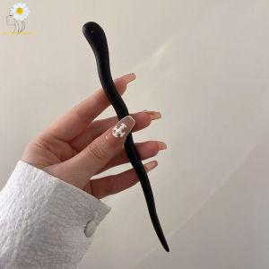 Chinese Retro Style Wooden Handmade Carved Hairpin Hollow Out Hair Stick Hairpin Women Hair Styling Tools Hair Accessories
