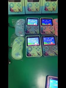 คอนโซลเกมแบบพกพา G5คอนโซลเกมมาการองสีสันสดใส500 All-In-One หน้าจอสีย้อนยุคของขวัญสำหรับเด็ก