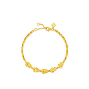 CHOW TAI FOOK 999 Pure Gold Sparkling Five-Motif Gourd Bracelet - EOF2387