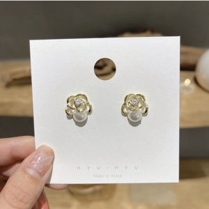 ANTING TITANIUM KOREA PEREMPUAN DEWASA MOTIF BUNGA KECIL MUTIARA PEARL AKSESORIS MEWAH ANT85 YARRA