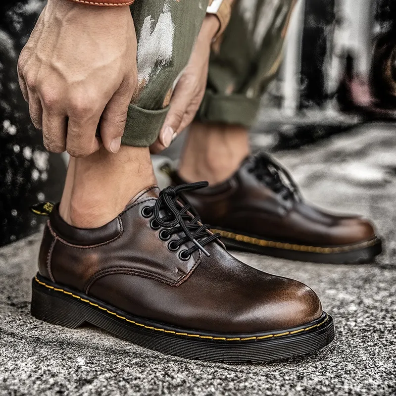 Dr martens brown outlet low cut