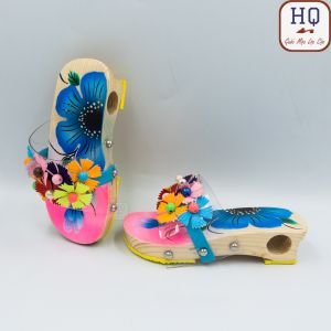 (Màu ngẫu nhiên) Guốc bé gái dép gỗ cao gót Cúc Xuyến Chi guốc mộc áo dài bà ba chụp ảnh văn nghệ