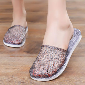 [Free Shipping] WomenS Closed-Toe Slippers New Summer Model Hollowed-Out Breathable Wear-Resistant Non-Slip Flat-Heeled Plastic Shoes For Home Use