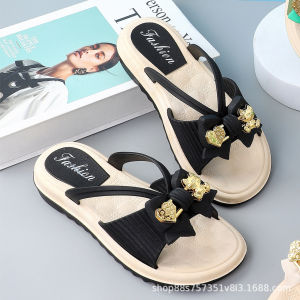 Free Shipping Stylish Outdoor Slippers For Women Featuring A Non-Slip Sole Trendy Design Mid-Heel Soft Insole Suitable For Home Use Showering And Providing Waterproof And Non-Slip Protection With A Sweet And Versatile Look