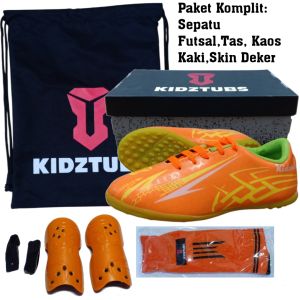 KIDZTUBS Sepatu Futsal Anak Paket Komplit Sepatu Futsal Tas Skin Deker Kaos Kaki Usia 6-10 Tahun Size 28 29 30 31 32 33 34 35 36 37 KDZ1422011525
