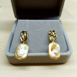 Natural Freshwater Pearl Square Earrings Silver Needle Light Luxury Women Simple Retro Irregular Baroque Earrings High-end Summer