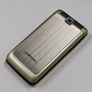 S3600 Original Unlocked Samsung S3600 1.3MP 2.2Inch GSM 2G Single card Flip Cell Phone