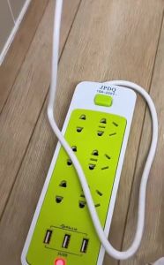 Ổ Cắm Điện Đa Năng Màu Xanh 3 Cổng USB 6 Phích Cắm Ca Chống Giật Dây Chịu Tải 2000W Vuadienmay