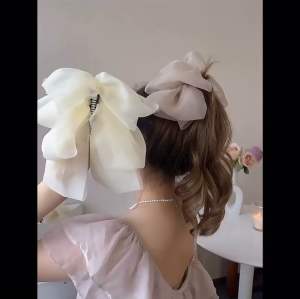 (Ready Stock 现货) Japan Korean Style Sweet Temperament Mesh Bowknot Banana Clip Horsetail Twist Clip 日韩系甜美气质网纱蝴蝶结香蕉夹马尾扭夹