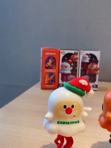 Mainan Sotong Menari Krismas Kanak Kanak Hadiah Bayi Pendidikan Kreatif Tanpa Bateri Christmas Dancing Octopus Toy For Kids Baby Wind Up Manual Creative Educational Gift 儿童圣诞节礼物2025新款跳舞手动发条章鱼婴儿益智玩具 M142