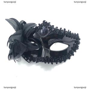 [COD] tunyunguoji หน้ากากเวนิสประดับเพชรสำหรับปาร์ตี้เต้นรำขนนกดอกไม้ชุดการแสดงเทศกาลเฉลิมฉลองงานแต่งงานหน้ากากผู้หญิงเซ็กซี่สวมหน้ากากคริสต์มาส