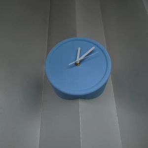 FFBH Modern Corner Wall Clocks Minimalist Wall Art Clock Bedroom Mechanism Silent Watches Living Room Luxury Desktop Watch Home Decor P7Q2M