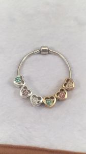 Panjia รุ่นใหม่   มือโชคดี   ดวงตาแห่งความรู้   ขนนกนำโชค 3 สี diy จี้   ขายส่ง