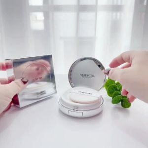 Phấn Nước Vemontes Glow Pot Cushion Lâu Trôi Che Phủ Cao Căng Bóng Da 16g - Lâu trôi bám nền tốt suốt nhiều giờ - Cấp ẩm nhẹ không gây mốc nền - Giúp da đều màu mịn màng tự nhiên