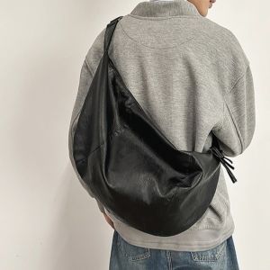 NOVAWEAR Dung lượng lớn Túi đeo chéo kiểu Nhật Mềm mại Da Túi hình bánh bao Thời trang Đa năng Túi đeo vai du lịch Ngoài trời