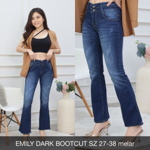 Celana Jeans Emily: Pilihan Tepat untuk Kegiatan Sehari-hari