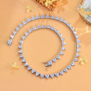 ThreeGraces New Fashion Shiny Triangle Cubic Zirconia Bridal Wedding Tennis Necklace for Women Elegant Daily Party Jewelry PN210