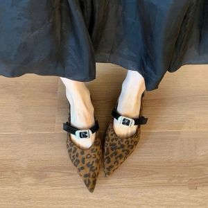 Free Shipping Elegant Retro Single Shoes For Women 2026 Spring New Collection Low-Heeled Pointed-Toe Single-Strap WomenS Shoes