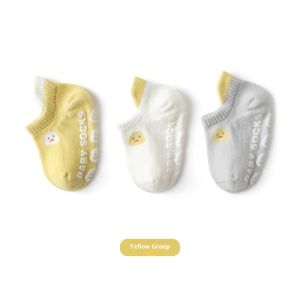 PNXK ถุงเท้าเดินพื้นเด็กทารกรูปการ์ตูนสำหรับเด็กแรกเกิดแบบบางเด็กสั้นถุงเท้ากันลื่นสำหรับฤดูร้อน