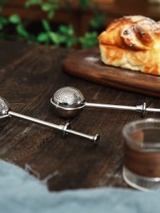 Flour Sugar Sifter Manual Telescopic Powder Sprinkler Spices Multi-Purpose Tea Strainer Ball