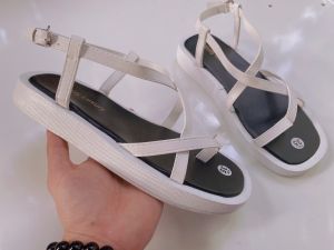 Sandal đế xuồng xỏ ngón quai mảnh dây chéo khóa cài mũi vuông - đế 3cm