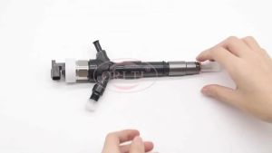 095000-7750 095000-7751 New Fuel Injector 0950007750 Diesel Nozzle 23670 30300 For Denso Toyota HILUX VIGO 2KD Hiace